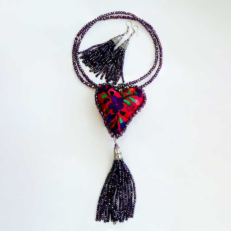 Collar Corazón Morado